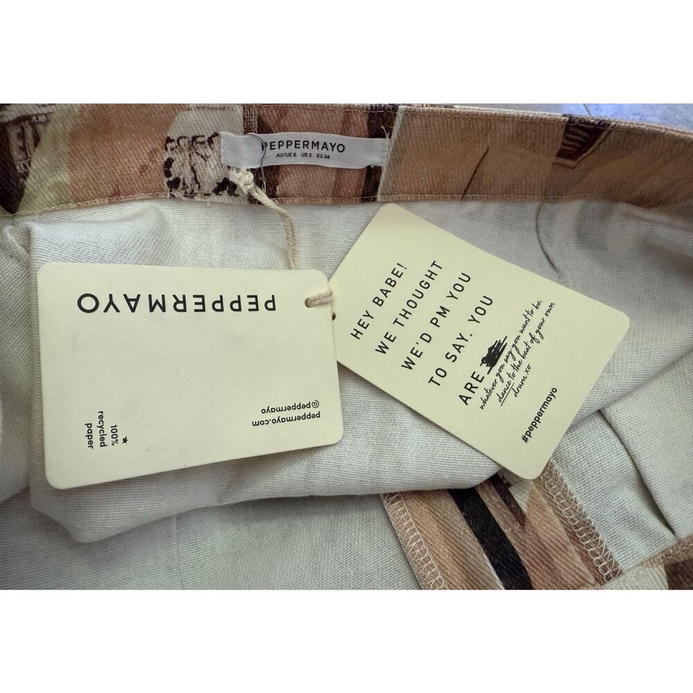 Womens Mini Skirt Neutral Film Graphic A-Line Size 2 NWT Peppermayo On The Edge - Picture 6 of 15
